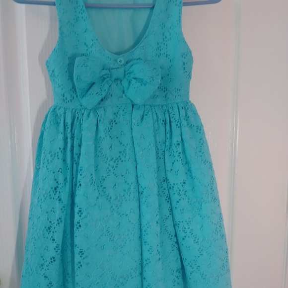 Children's Dress - Picture 4 of 6